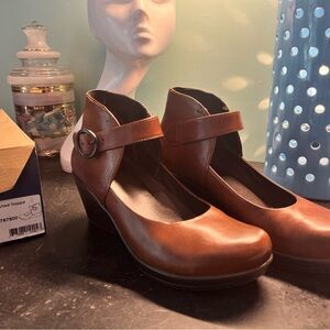 Dansko Rebel Burnished Napa Brown Leather Wedge Shoes Mary Jane Wedge UK 40